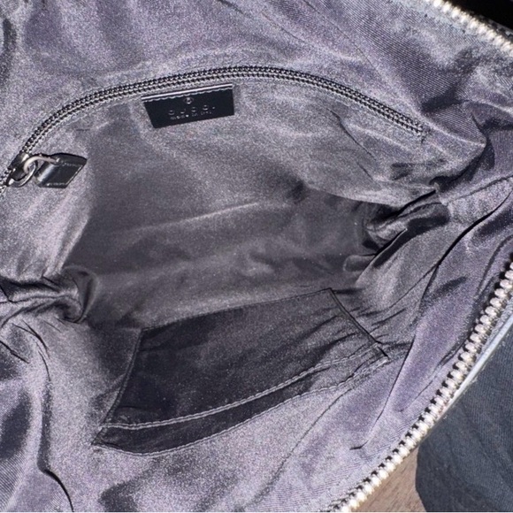 Gucci Beige and Black Messenger Bag with Red and Green Stripe - Picture 4 of 10